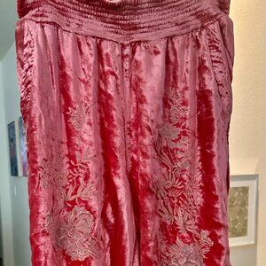 Anthropologie Velvet Embroidered Jogger Pants Mauve Pink Size M